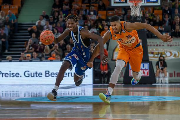 于多种腿部 于多种腿部